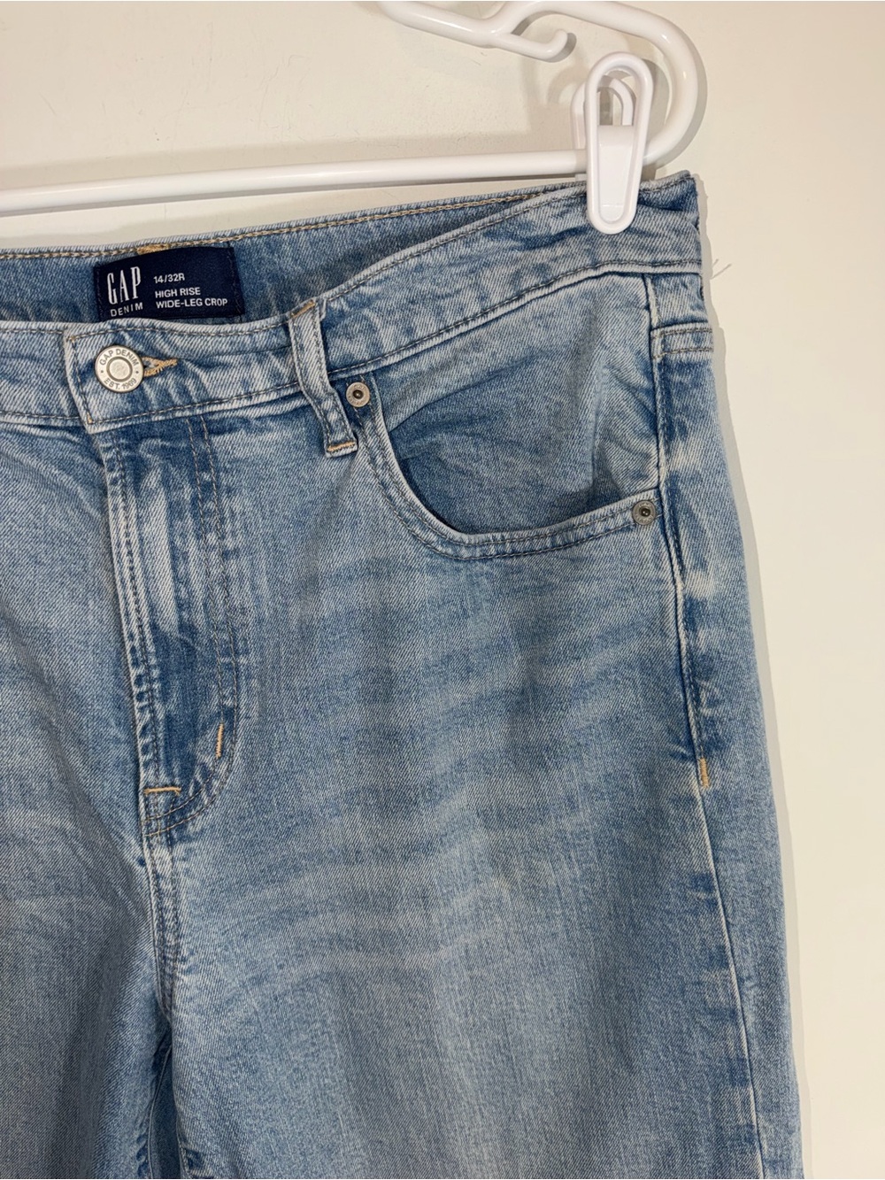 GAP High Rise Wide-Leg Crop Jeans | Gap SIZE 32 - Picture 10 of 15